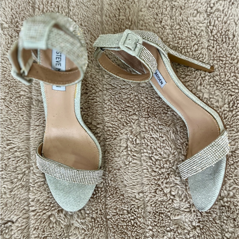 Steve Madden Heeled Sandal Silver Rhinestoned Strappy Ankle Strap Spike Heel 8 - Picture 14 of 16